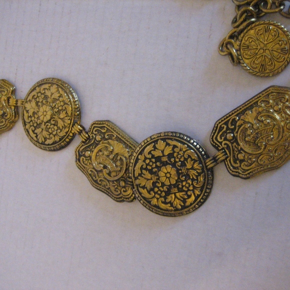 Vintage Decorative Antique Gold Round/Square Belt - Picture 4 of 5